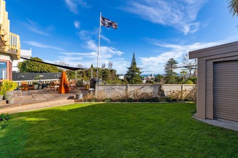 Photo of property in 25 Rogan Street, New Plymouth, 4310