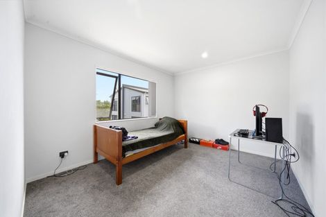 Photo of property in 8c Kent Road, Manurewa, Auckland, 2102
