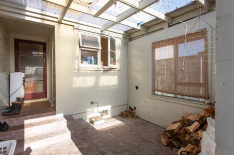 Photo of property in 45 Christian Street, Dannevirke, 4930