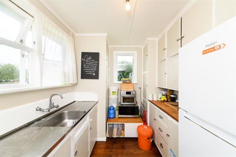 Photo of property in 38 King Street, Marton, 4710