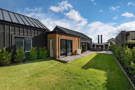 Photo of property in 11 Glenfiddich Road, Jacks Point, Queenstown, 9371