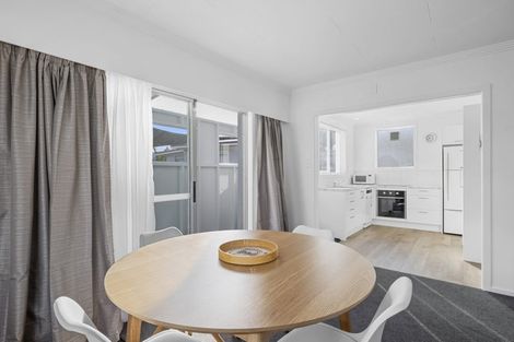 Photo of property in 25 Baring Terrace, Strandon, New Plymouth, 4312