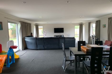 Photo of property in 36 Little Oaks Drive, Yaldhurst, Christchurch, 8042