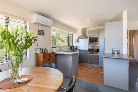 Photo of property in 19 Hamlet Lane, Heathcote Valley, Christchurch, 8022