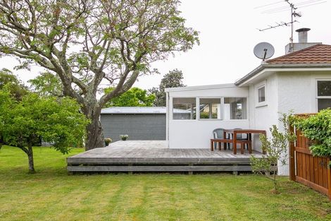 Photo of property in 10 Vivian Street, Solway, Masterton, 5810