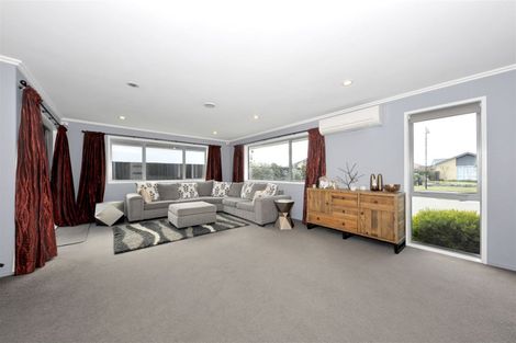 Photo of property in 34 Mariposa Crescent, Aidanfield, Christchurch, 8025