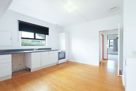 Photo of property in 125 Brooklands Road, Brooklands, New Plymouth, 4310