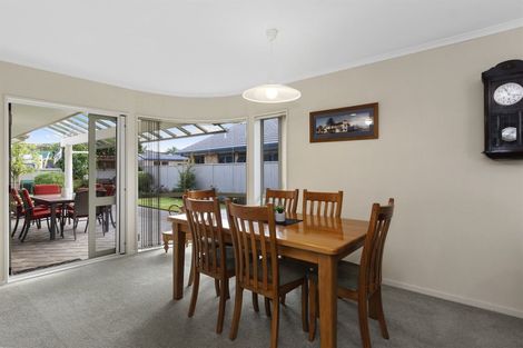 Photo of property in 6 Banksia Dell, Mount Maunganui, 3116
