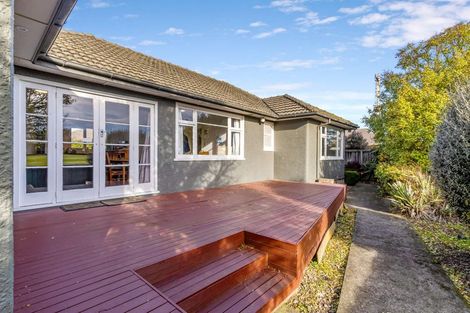Photo of property in 32 Vagues Road, Northcote, Christchurch, 8052