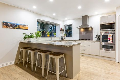 Photo of property in 34 Exploration Way, Whitby, Porirua, 5024