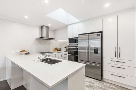 Photo of property in 12 Turpin Road, Riverhead, 0820