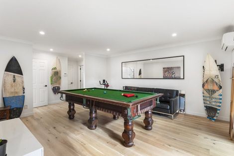 Photo of property in 12b Waikura Drive, Te Atatu Peninsula, Auckland, 0610