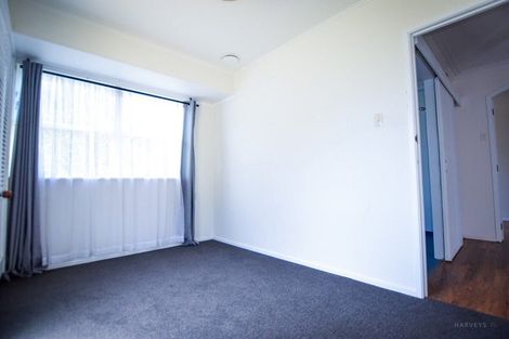 Photo of property in 67 Barrys Road, Glendene, Auckland, 0602