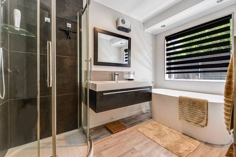 Photo of property in 30a Harrowfield Drive, Harrowfield, Hamilton, 3210