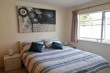 Photo of property in 1/72 Millhouse Drive, Northpark, Auckland, 2013
