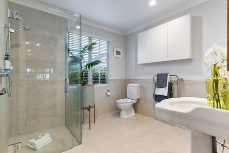 Photo of property in 38 Porterfield Road, Whitford, Howick, 2571