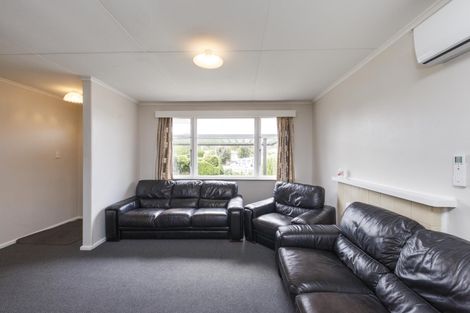 Photo of property in 11 Denbigh Place, Awapuni, Palmerston North, 4412