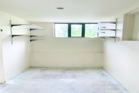 Photo of property in 1/881 East Coast Road, Northcross, Auckland, 0632