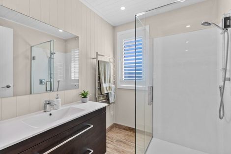 Photo of property in 1/7 Elizabeth Street, Orewa, 0931