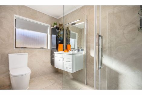 Photo of property in 5/116 Titirangi Road, New Lynn, Auckland, 0600