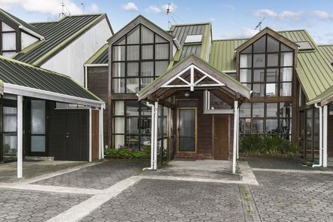 Photo of property in 7a Tamahine Street, Maupuia, Wellington, 6022