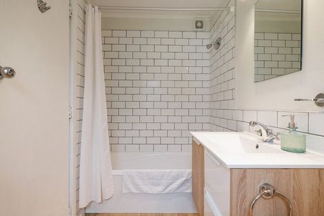 Photo of property in 2 Murray Street, Leamington, Cambridge, 3432