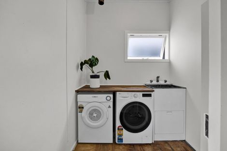 Photo of property in 63 Brois Street, Frankleigh Park, New Plymouth, 4310