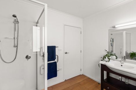 Photo of property in 88 Kent Terrace, Taradale, Napier, 4112