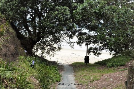 Photo of property in 8 Graham Street, One Tree Point, 0118