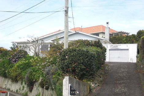 Photo of property in 25 Peace Avenue, Moturoa, New Plymouth, 4310