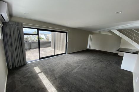 Photo of property in 155 Grant Road, Thorndon, Wellington, 6011