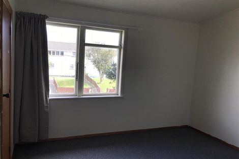 Photo of property in 27-33 Cheshire Street, Cannons Creek, Porirua, 5024