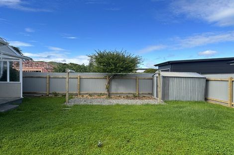 Photo of property in 126 Main Road, Waikanae, 5036