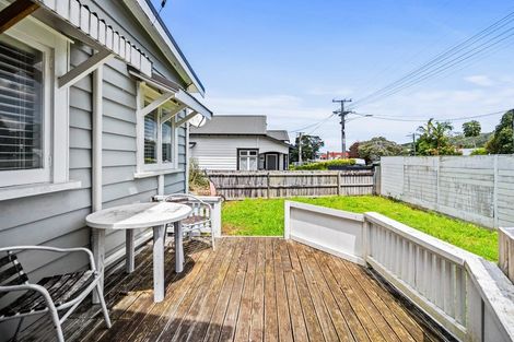 Photo of property in 86 Hatea Drive, Regent, Whangarei, 0112