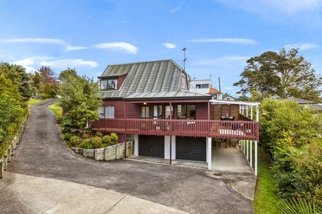 Photo of property in 22 Redfern Lane, Glenfield, Auckland, 0629
