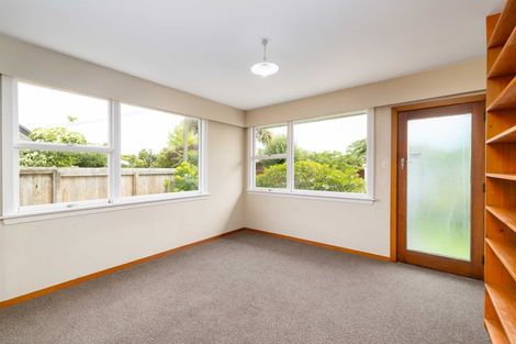 Photo of property in 4 Chedworth Avenue, Bishopdale, Christchurch, 8053