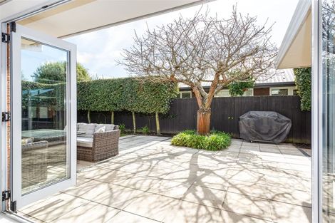 Photo of property in 46 Regency Crescent, Redwood, Christchurch, 8051