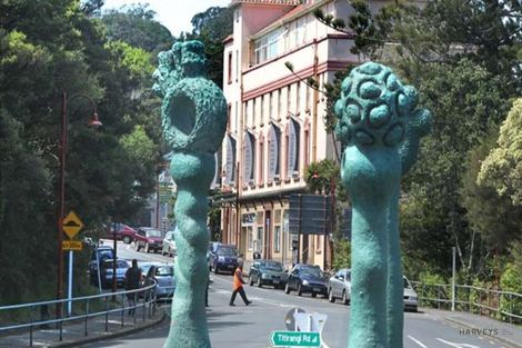 Photo of property in 14 Otitori Bay Road, Titirangi, Auckland, 0604