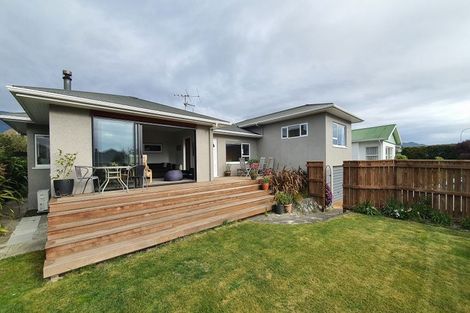 Photo of property in 9 Marlowe Street, Stoke, Nelson, 7011