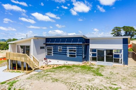 Photo of property in 28a Weka Street, Mangawhai, 0505