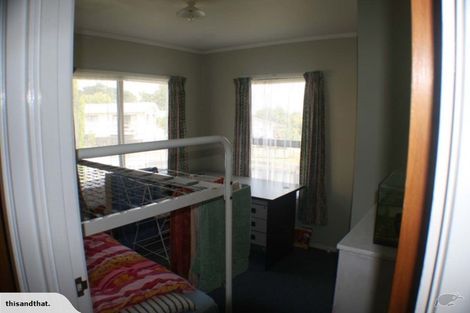 Photo of property in 1/133 Shakespeare Road, Milford, Auckland, 0620