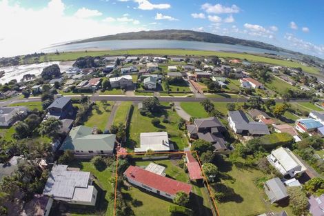 Photo of property in 17a Uenuku Avenue, Raglan, 3225