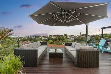 Photo of property in 90 Sunrise Avenue, Mairangi Bay, Auckland, 0630