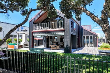 Photo of property in 10 Ida Way, Omaha, 0986