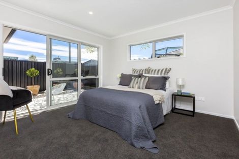 Photo of property in 12 Passchendaele Grove, Trentham, Upper Hutt, 5018