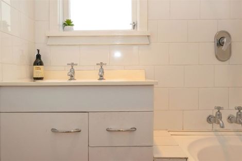 Photo of property in 8 Edinburgh Crescent, Redwoodtown, Blenheim, 7201