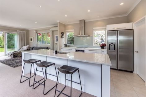 Photo of property in 67 Wai-iti Terrace, Bryndwr, Christchurch, 8052