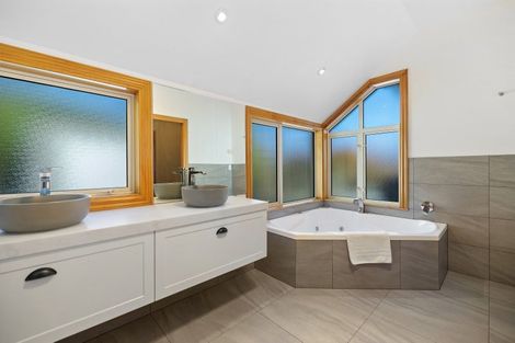 Photo of property in 714 Lake Hayes-arrow Junction Highway, Lake Hayes, Queenstown, 9371