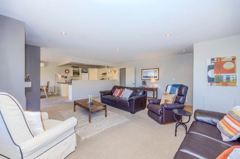 Photo of property in 45 Kings Drive, Wanaka, 9305