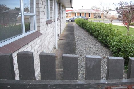 Photo of property in 26 Manu Crescent, Upper Vogeltown, New Plymouth, 4310